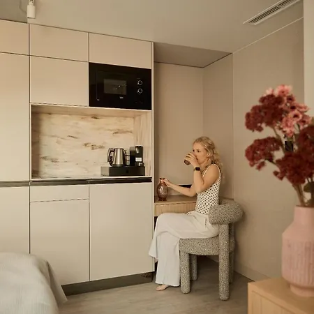 Ξενοδοχείο με διαμερίσματα Persante Sunrise Collection Marina & River By Downtown
