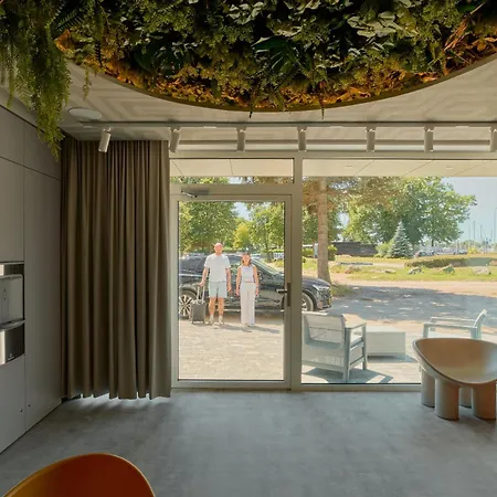 Ξενοδοχείο με διαμερίσματα Persante Sunrise Collection Marina & River By Downtown 3*